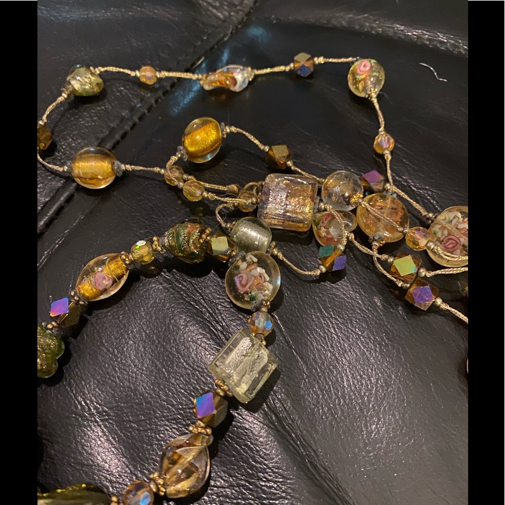 Glass bead necklace and bracelet set